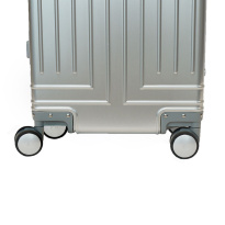Alezar Lux Алюминиевый чемодан, размер 24, серебро 
